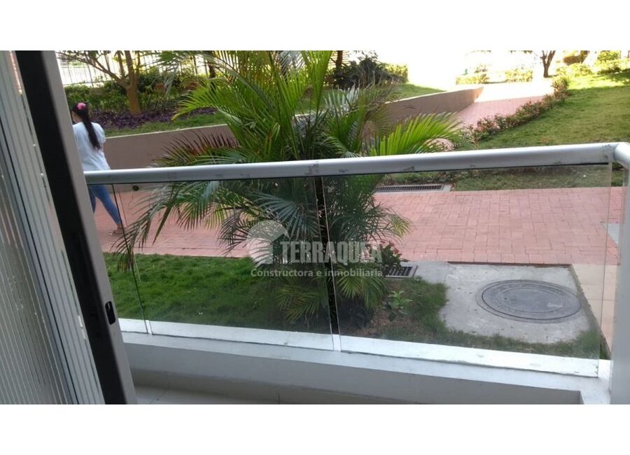 SE VENDE APARTAMENTO EN BETANIA