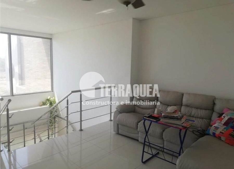 SE VENDE APARTAMENTO DUPLEX EN VILLA CAMPESTRE