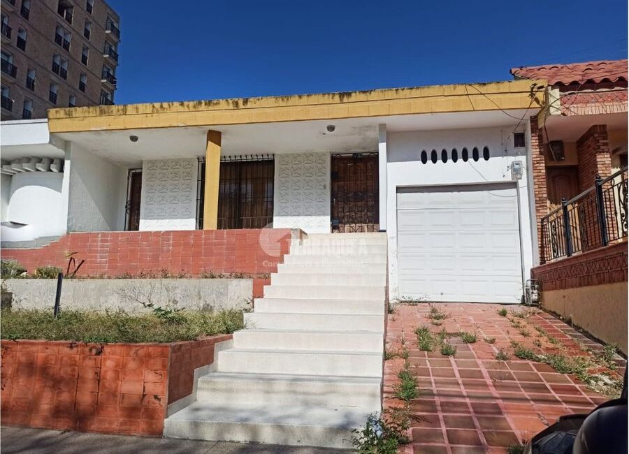 SE VENDE CASA EN NUEVO HORIZONTE