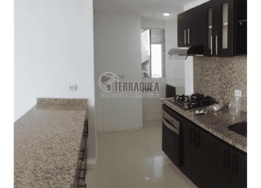 SE VENDE APARTAMENTO EN RIOMAR