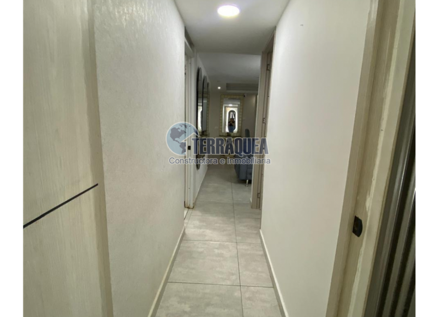 APARTAMENTO EN VENTA EN ALAMEDA DEL RIO, CONJ. GOLONDRINA