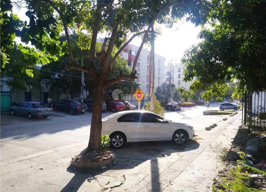 SE VENDE LOTE EN EL PRADO