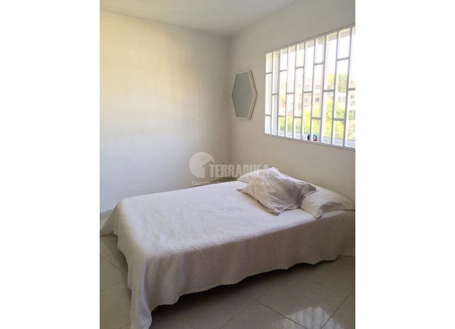 APARTAMENTO EN RECREO