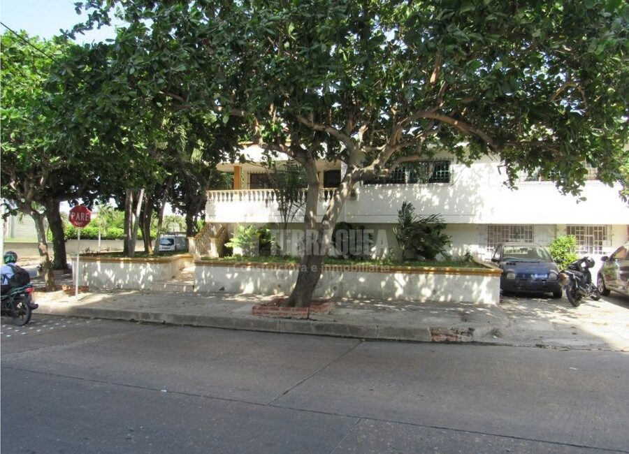SE VENDE CASA EN LA CAMPIÑA