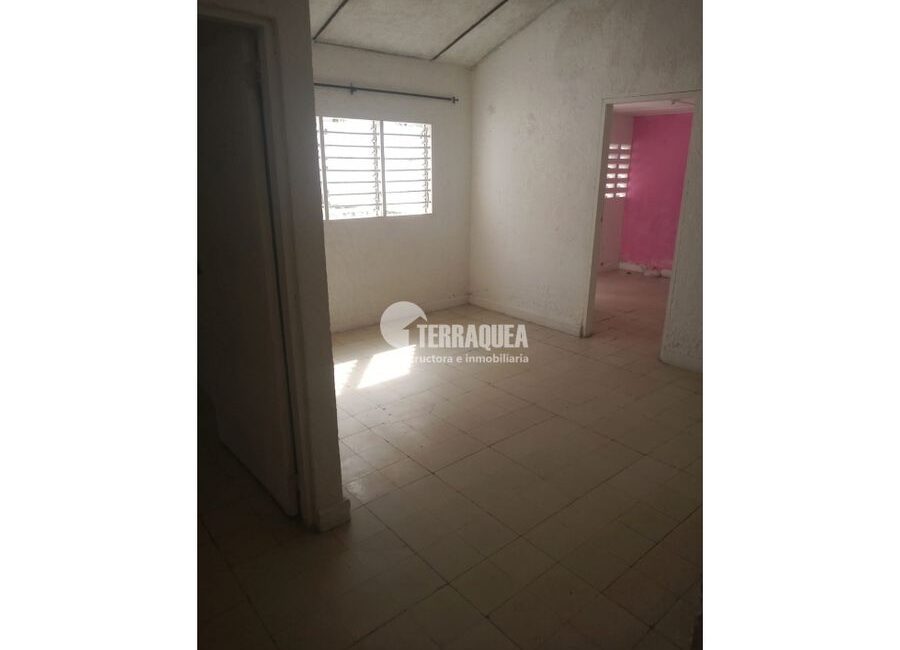 SE VENDE CASA EN BELLAVISTA