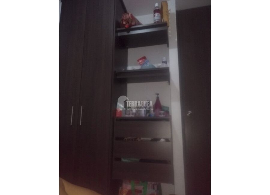 SE VENDE APARTAMENTO EN BETANIA
