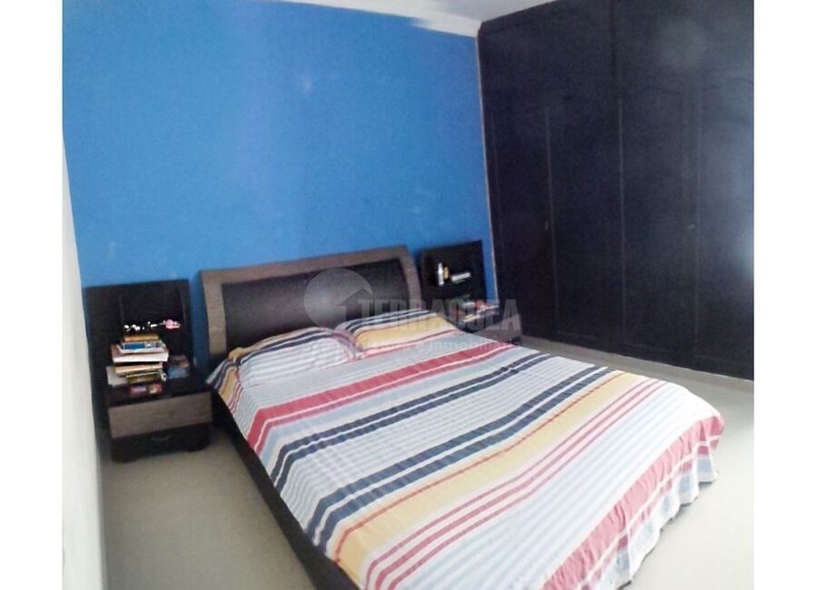 SE VENDE CASA EN EL RECREO