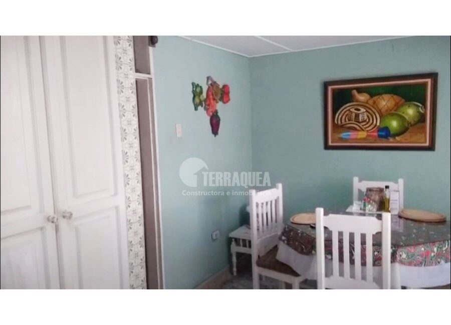 SE VENDE CASA EN LA CUMBRE