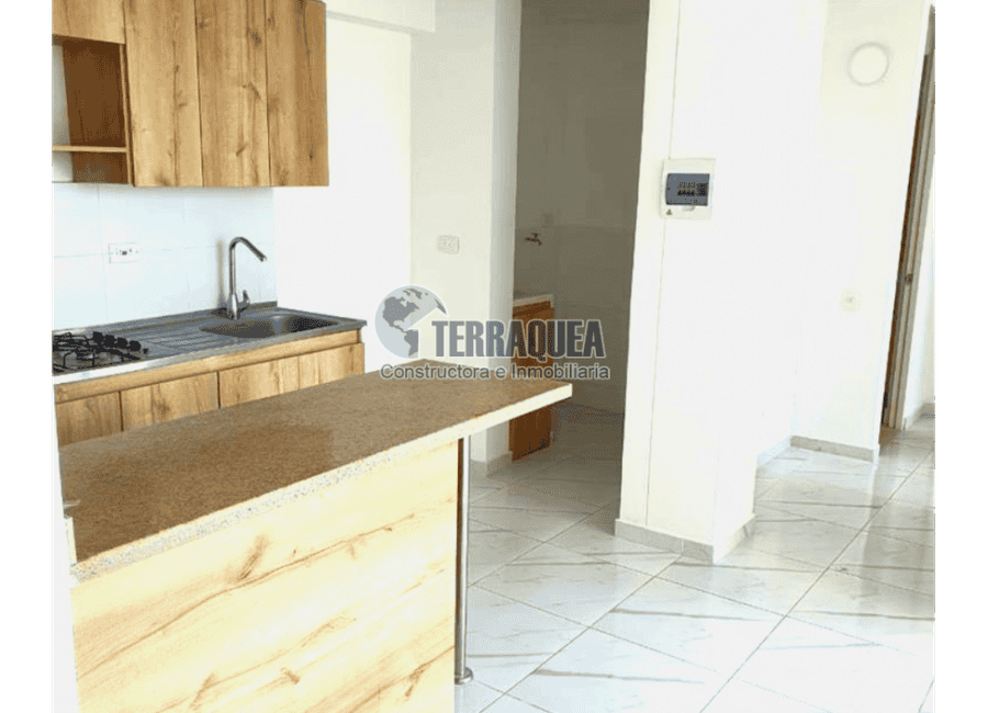 APARTAMENTO EN VENTA, ALAMEDA DEL RIO, CONJ. TURPIAL PISO 3