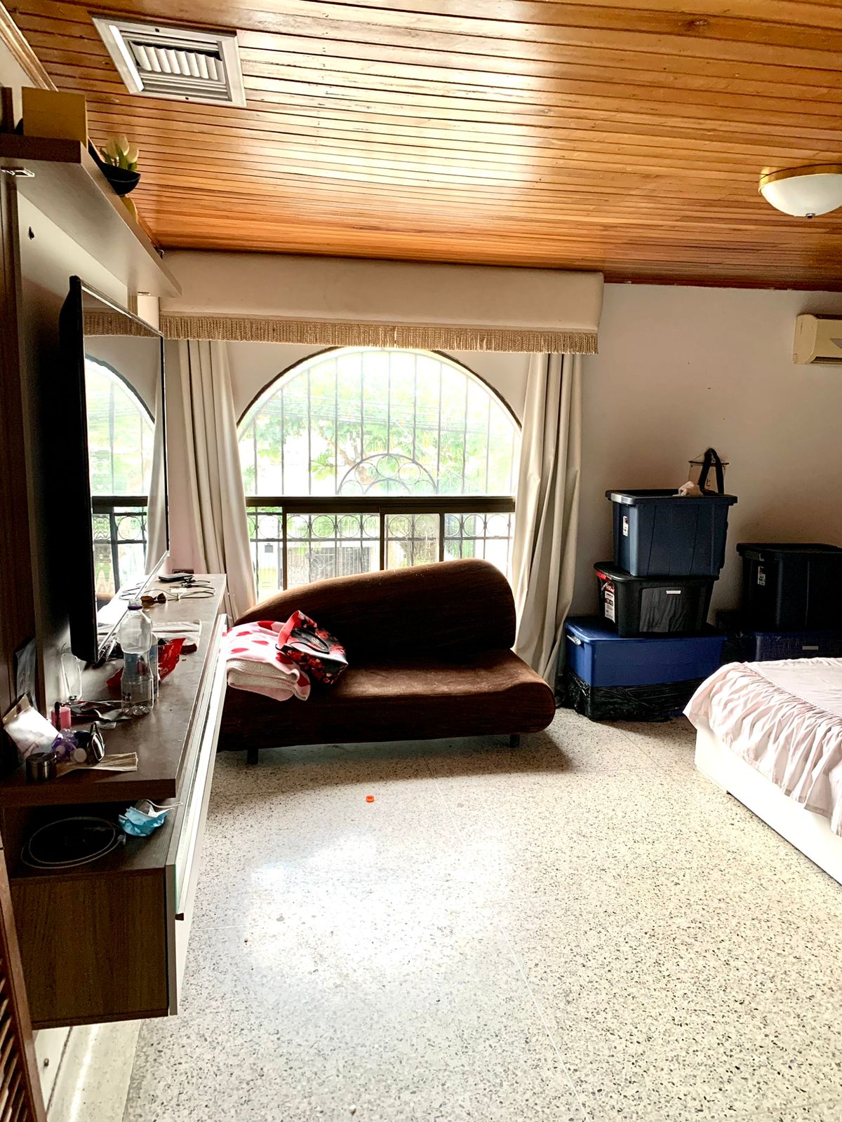 WhatsApp-Image-2025-02-27-at-12.57.58-2