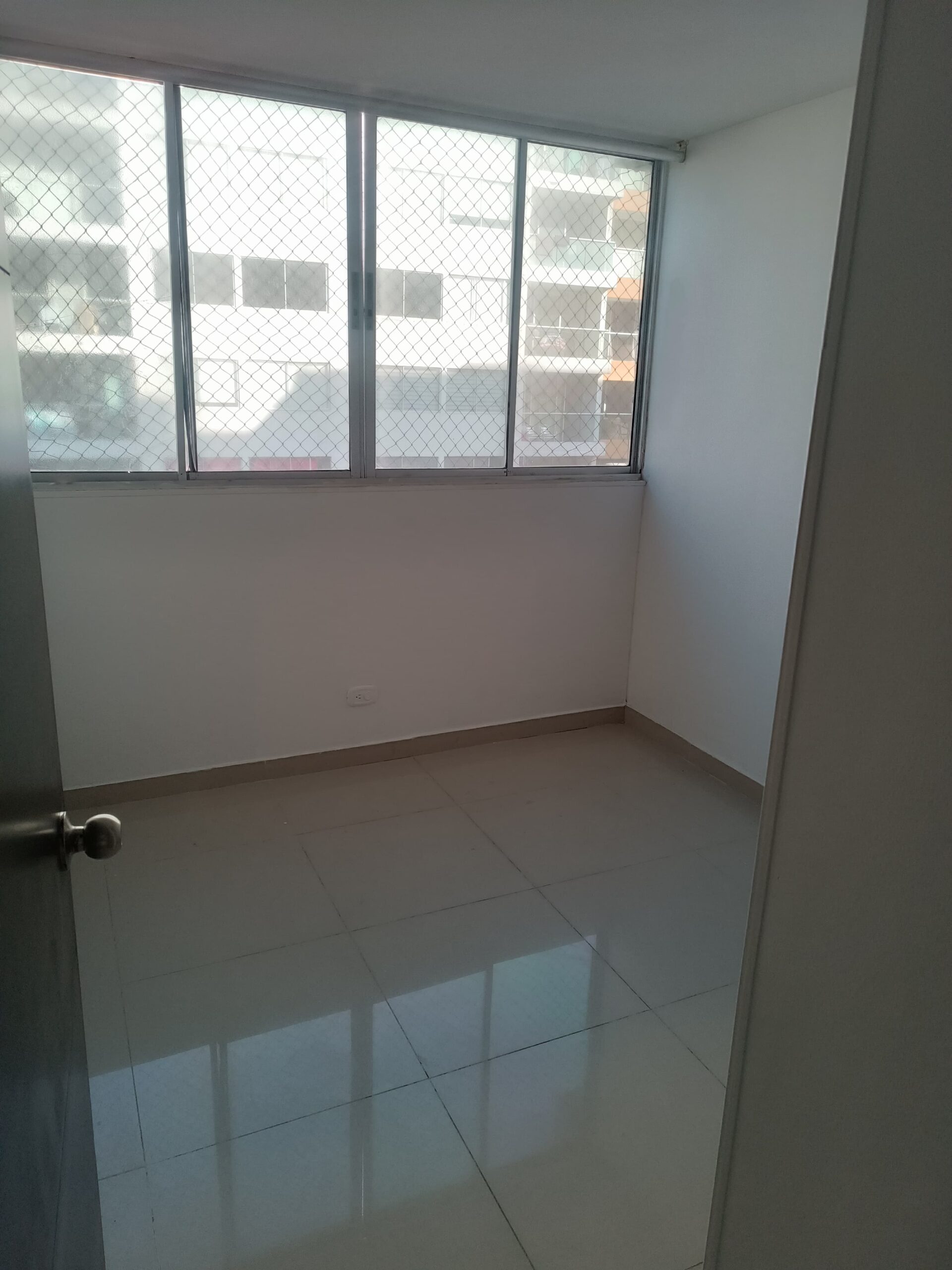 WhatsApp-Image-2025-04-16-at-16.28.31