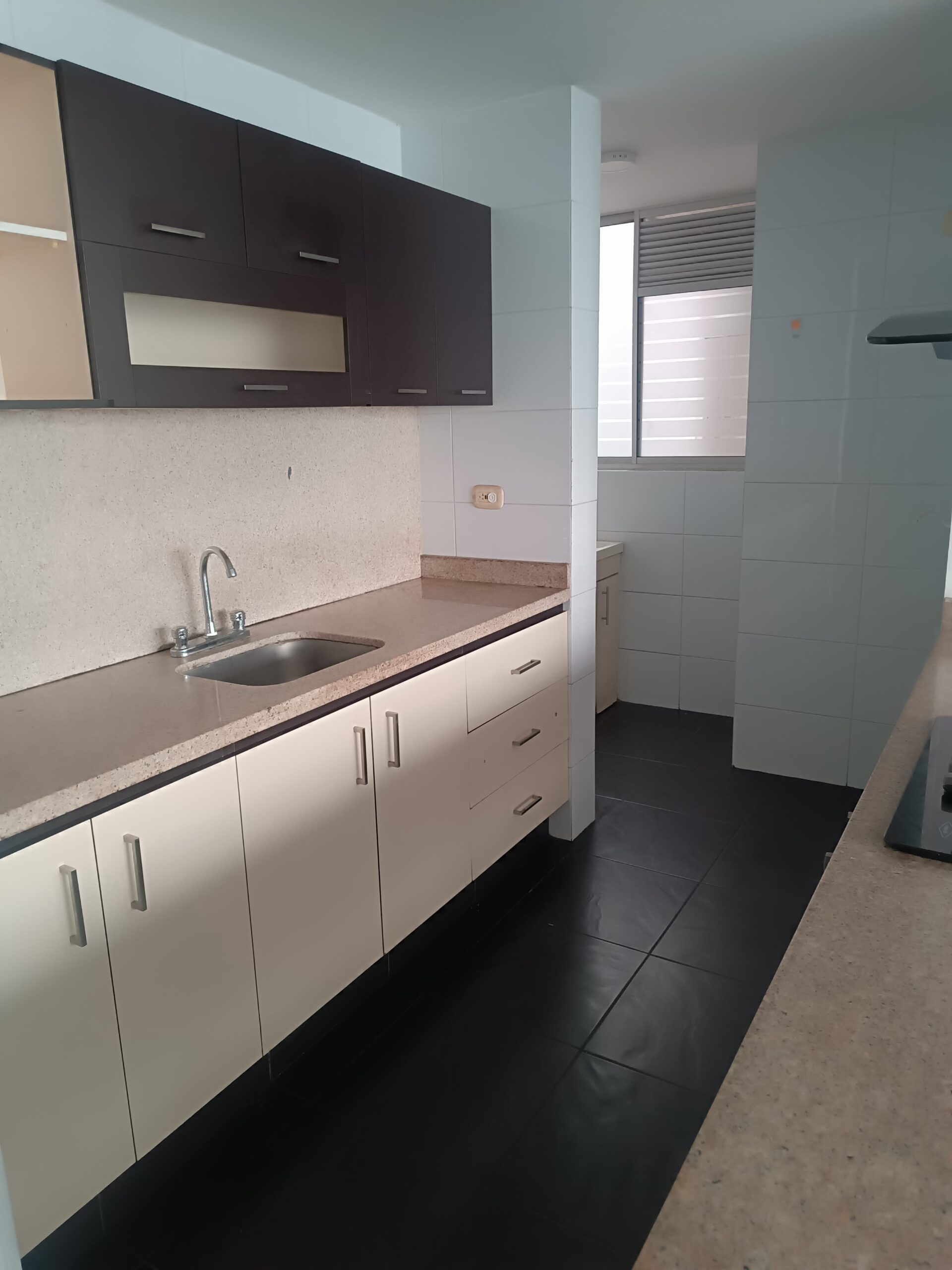 WhatsApp-Image-2025-04-16-at-16.28.37-1