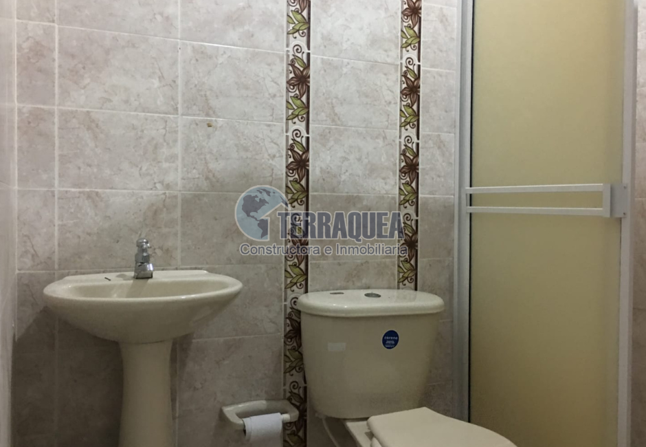 Casa+2 Apartamentos en Los Alpes