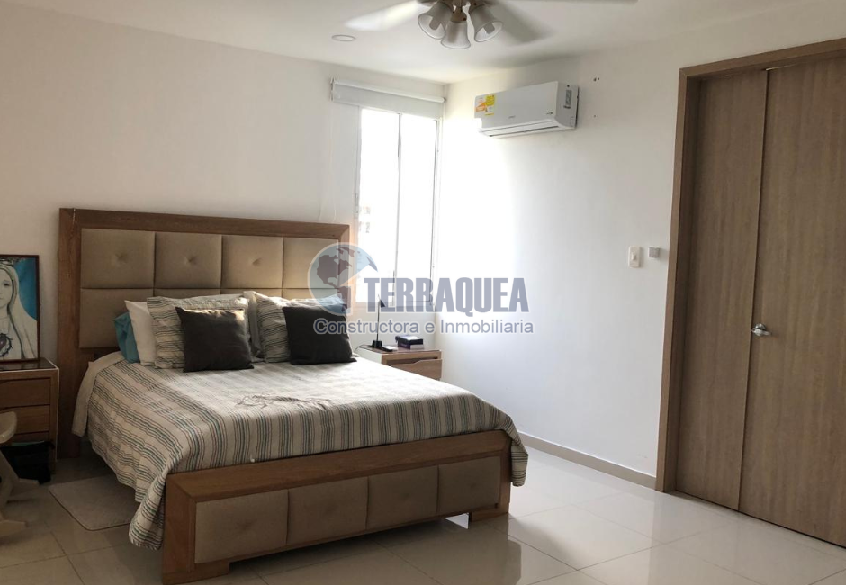 Apartamento PH en Riomar