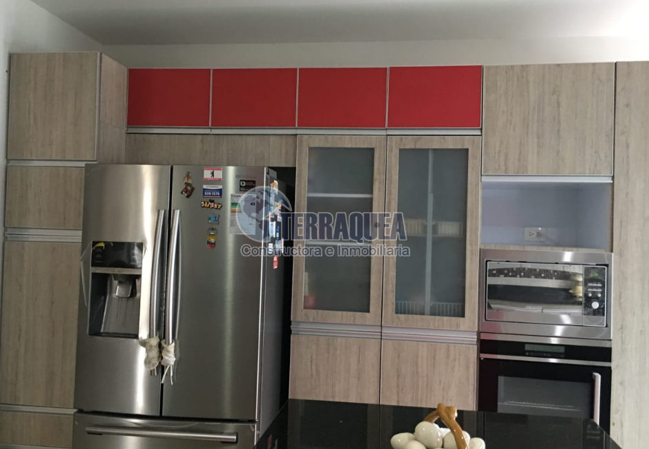 Casa+2 Apartamentos en Los Alpes