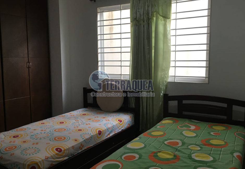 Casa+2 Apartamentos en Los Alpes