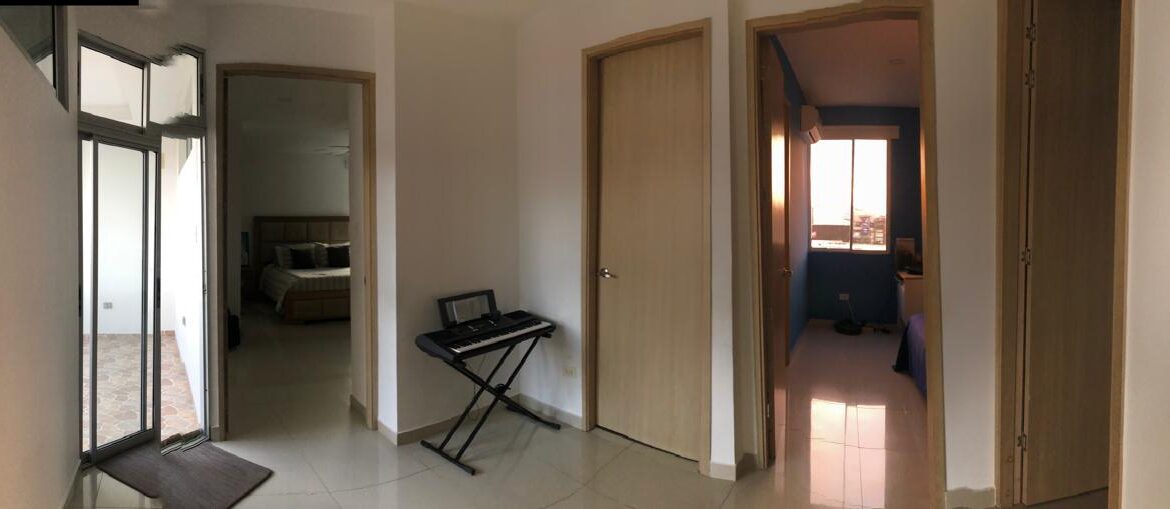 Apartamento PH en Riomar