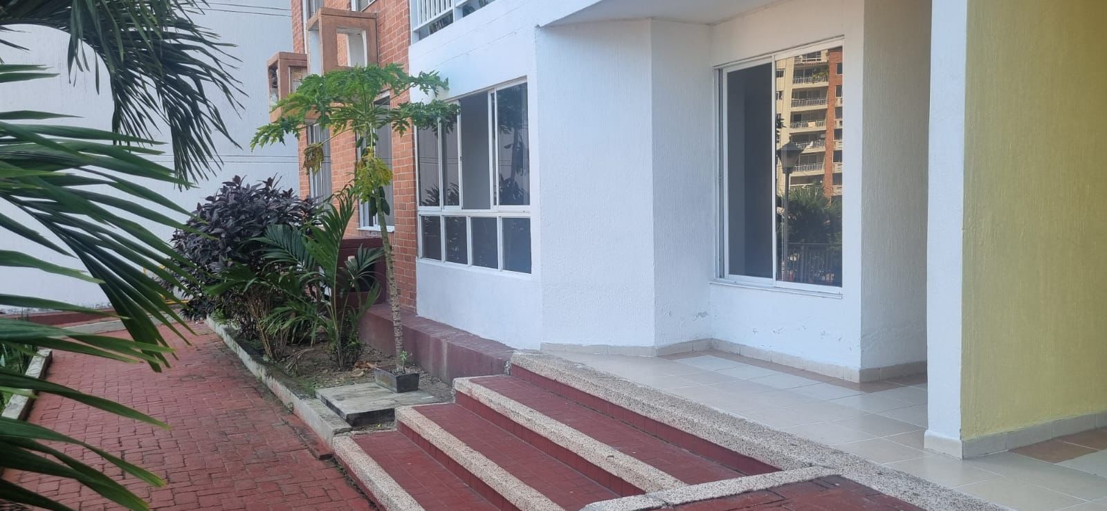 WhatsApp-Image-2025-05-20-at-16.44.25-3