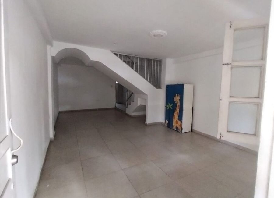 Casa 3 niveles en El Prado