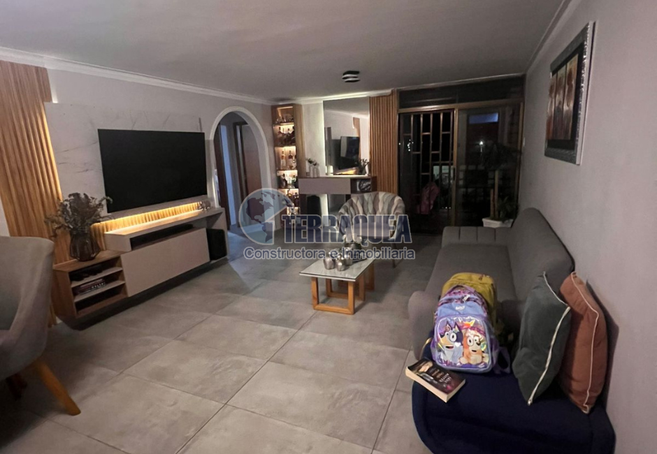 Apartamento en Ciudad Jardín.