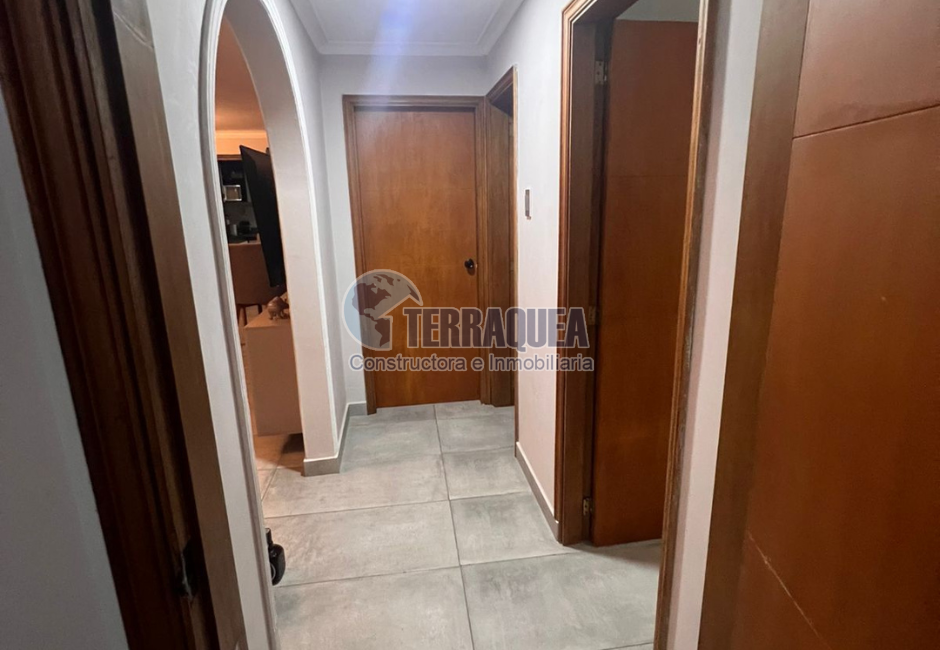 Apartamento en Ciudad Jardín.