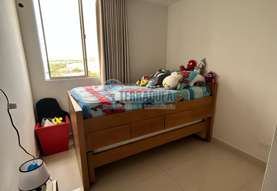 Apartamento en Alameda del Rio, Conj. Zafiro.