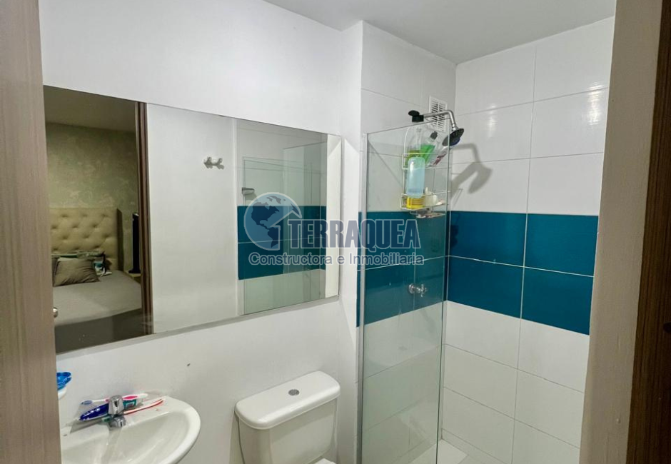 Apartamento en Puerta Dorada, Conj. La Isla