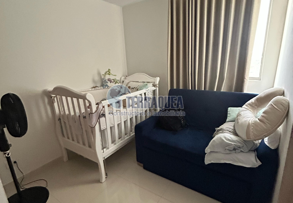 Apartamento en Alameda del Rio, Conj. Zafiro.