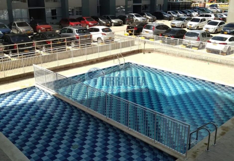 Apartamento en Alameda del Rio, Conj. Gaviota.