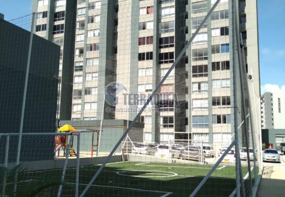 Apartamento en Alameda del Rio, Conj. Gaviota.